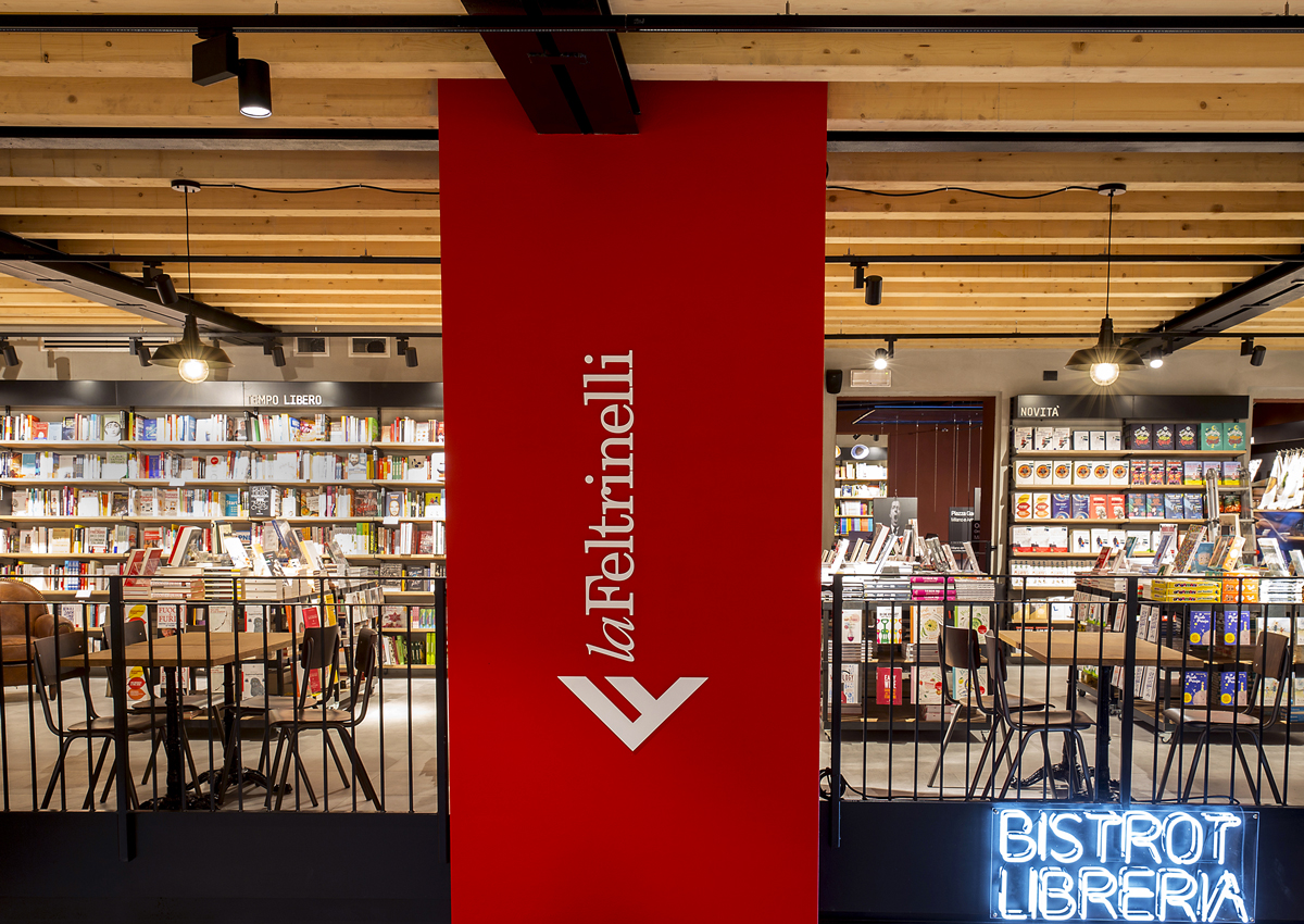 RED, a Milano apre il quinto bistrot libreria