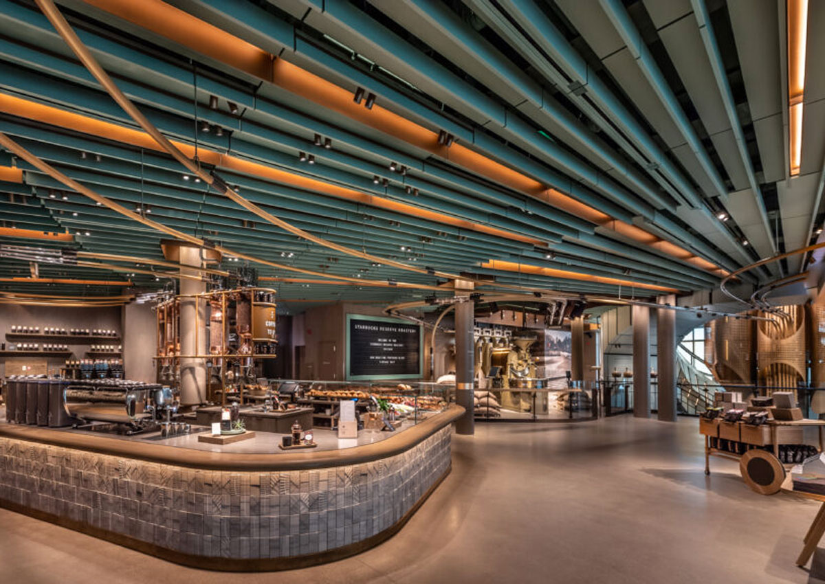 Starbucks inaugura a Chicago la sesta Roastery