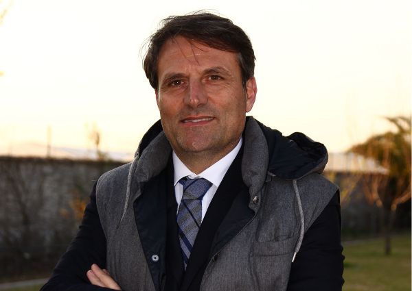 Maurizio Zecca, presidente Mebimport. Ritratto del manager e leader aziendale. Crescita Mebimport.