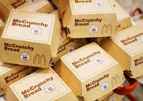 McCrunchy Bread McDonald's e Nutella. Confezioni del nuovo panino.