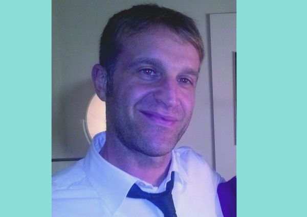 Andrea Quarti, La Caveja. Ristorazione organizzata: volto sorridente di un professionista del settore.