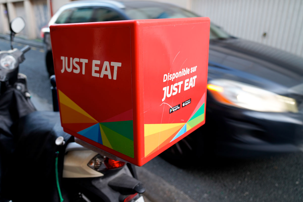 Just Eat Takeaway.com, una semestrale miliardaria