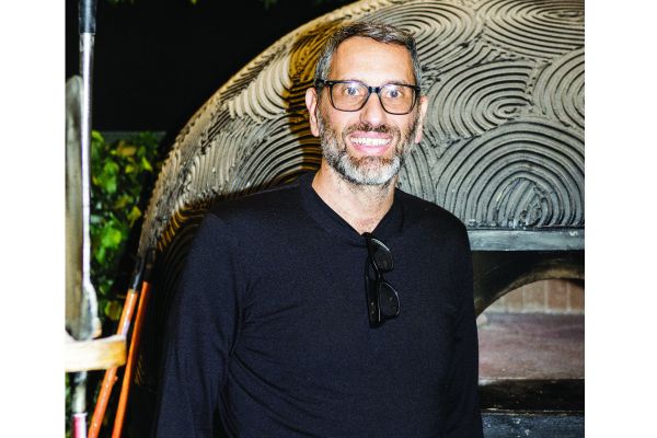 Paolo Aruta di Fresco, cool della tradizione napoletana. Forno pizza artigianale.