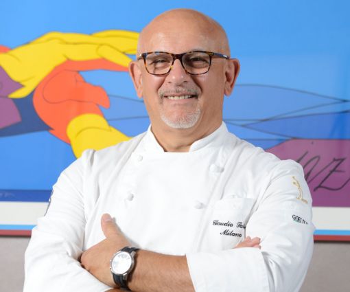 Ritratto dello chef Claudio Sadler, ambasciatore contro lo spreco alimentare con Too Good To Go.