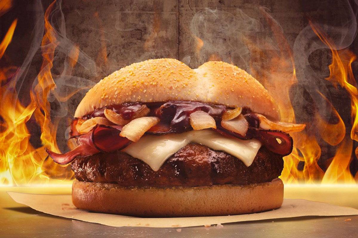 Burger King lancia Specktacular, il panino allo speck