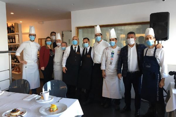BARI_La-Cena_del_mattino_Le-Terrazze_del_Santa_Lucia_3
