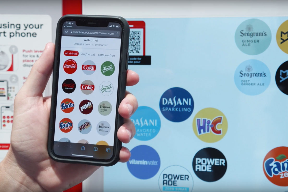 Coca-Cola, distributori contactless via smartphone