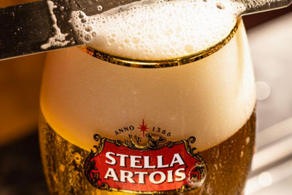 Stella Artois, caccia allo spillatore perfetto