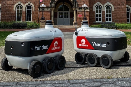 Grubhub lancia il delivery con i robot