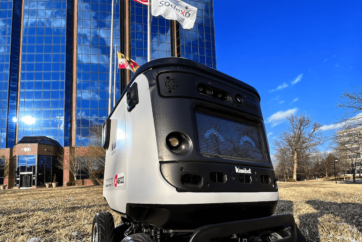 Sodexo delivery food robot