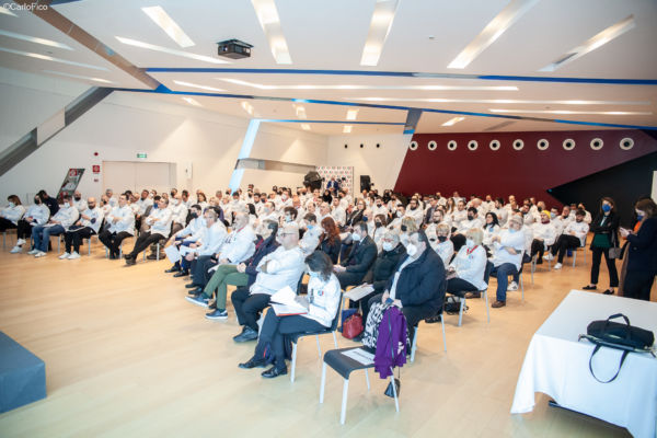 Simposio APCI Stelle della Ristorazione: platea di chef e ristoratori. Collaborazione e futuro nel settore food.