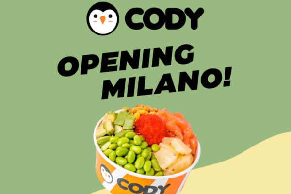 Cody Poke Store Milano: bowl con avocado, edamame, salmone e uova di pesce.