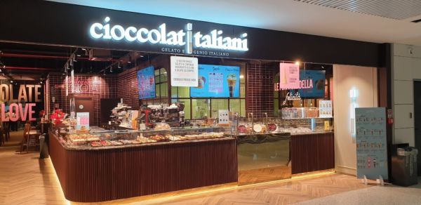 Chef Express, CioccolatItaliani a Fiumicino. Gelato artigianale, cioccolato e pasticceria. Nuova apertura al Terminal 1.