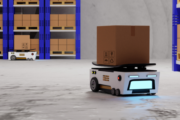 Veicolo a guida autonoma con scatola in magazzino. Robot logistico per consegne automatizzate.