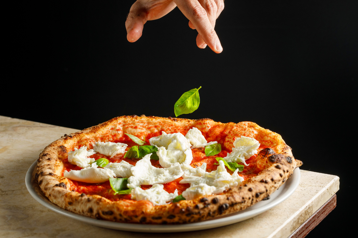 Pizzerie d’Italia scatta una fotografia della pizzeria contemporanea