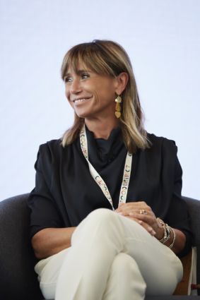 Chiara Nasi, CIRFOOD. Ritratto della Presidente CIRFOOD, azienda leader nella ristorazione collettiva.