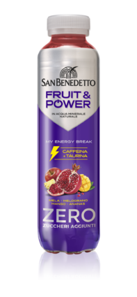 San Benedetto Fruit&Power, bevanda energetica zero zuccheri con mela, melograno, mango e ananas.