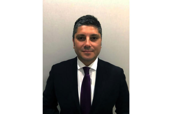 Francesco Furino, Vulcano Buono. Manager del rilancio food court e retail del centro commerciale.