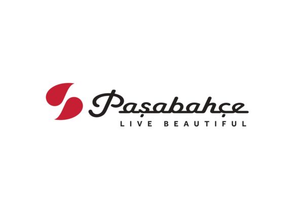 Logo Pasabahce: qualità e innovazione. Design elegante, vetro di alta qualità.