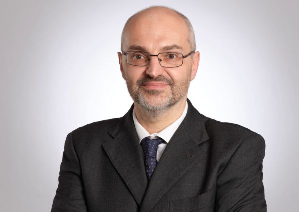 Roberto Limetti, Managing Director di Pradera, al centro commerciale Le Centurie.