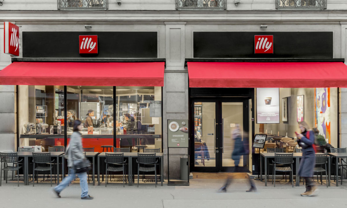 illy Opéra riapre al pubblico dopo il restyling